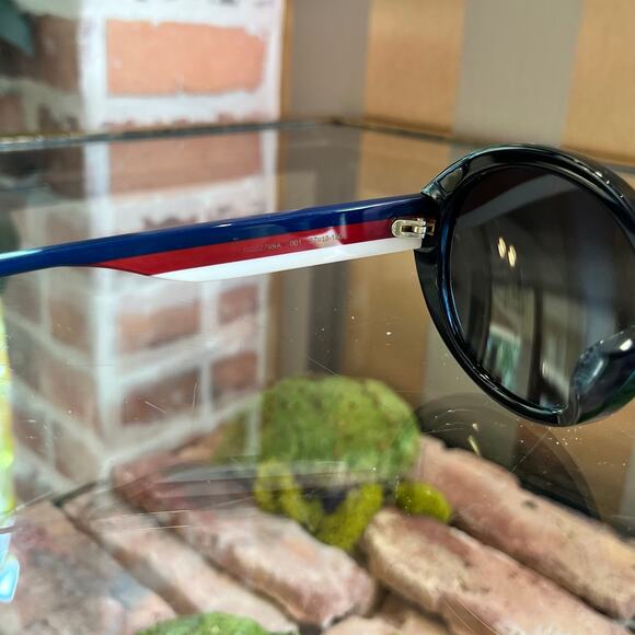 GUCCI GG0279SA Black Acetate Sylvie Stripe Round Sunglasses - Picture 4 of 7